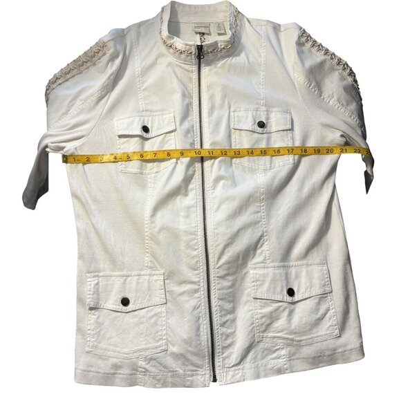 Chicos Zenergy White Zip-Up Jacket With Crochet Trim Chicos Size 2 - Picture 8 of 14